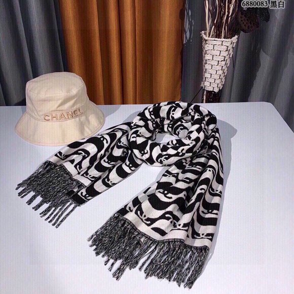 💎✨AUTHENTIC✨💎CHANEL scarf - Picture 7 of 9